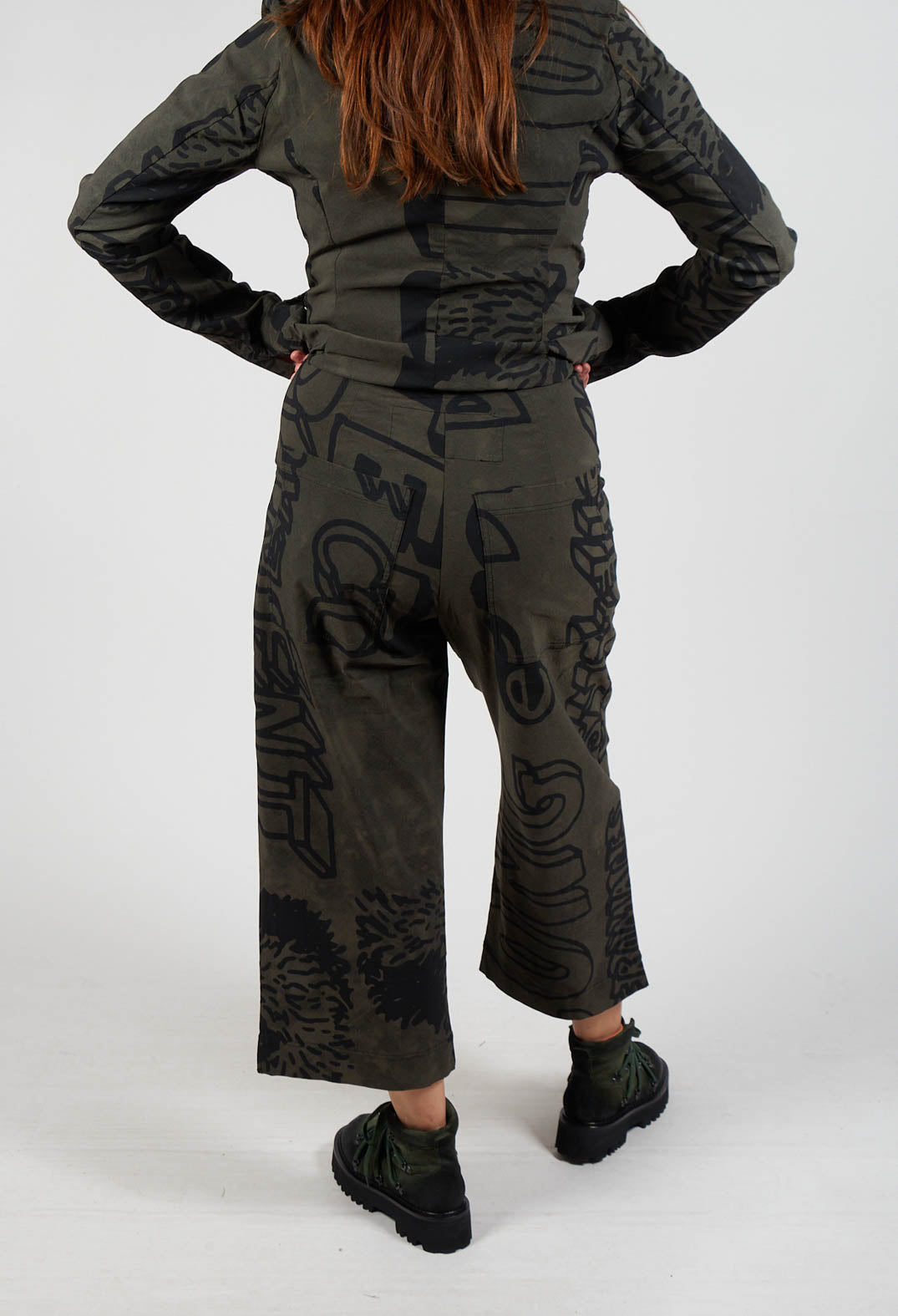 Pull On Straight Leg Trousers in Jungle Big Print