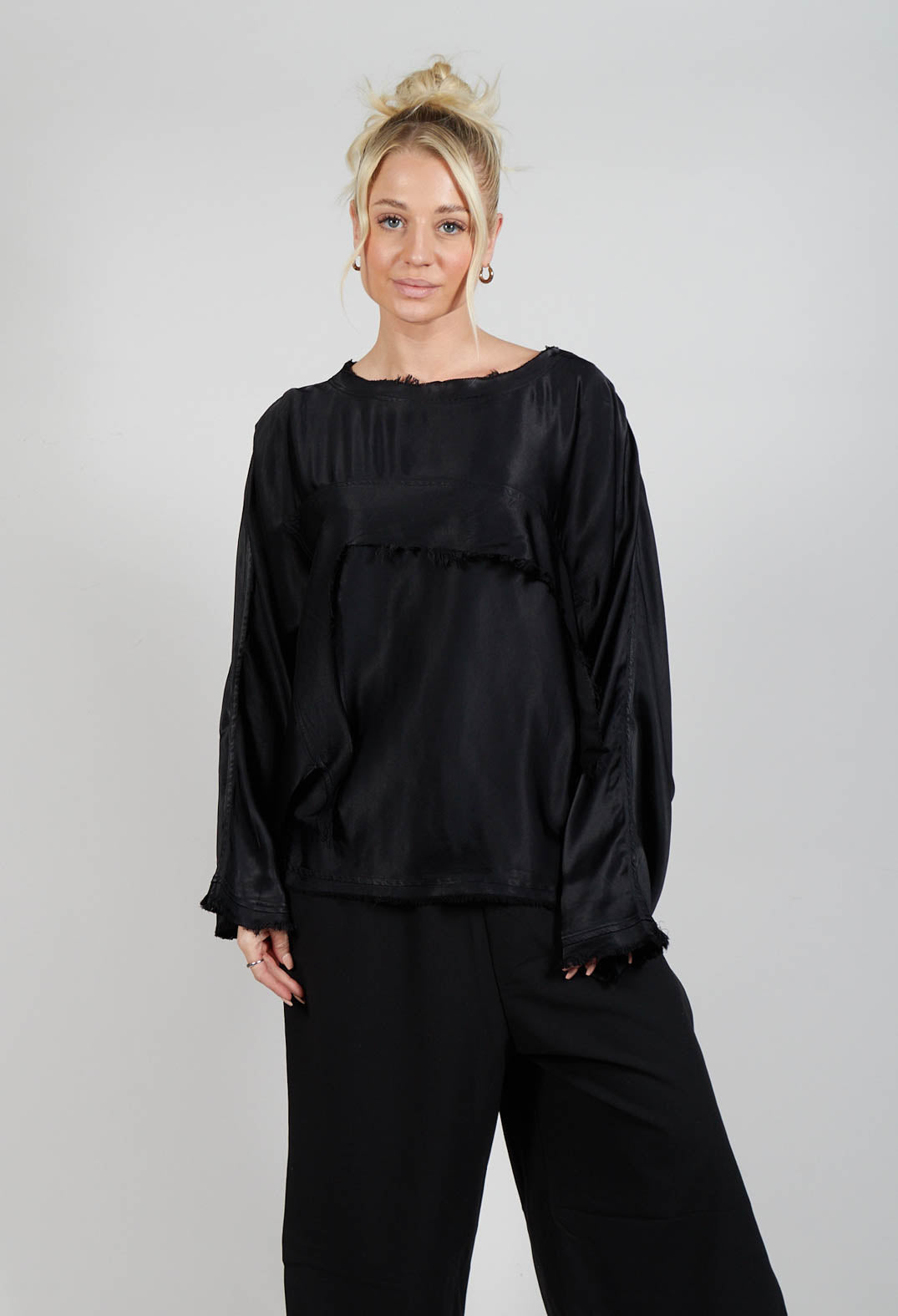 Raj Dia Top in Black