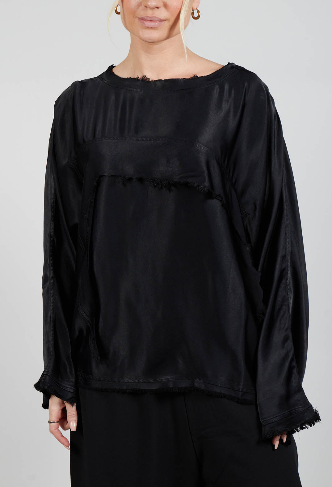 Raj Dia Top in Black