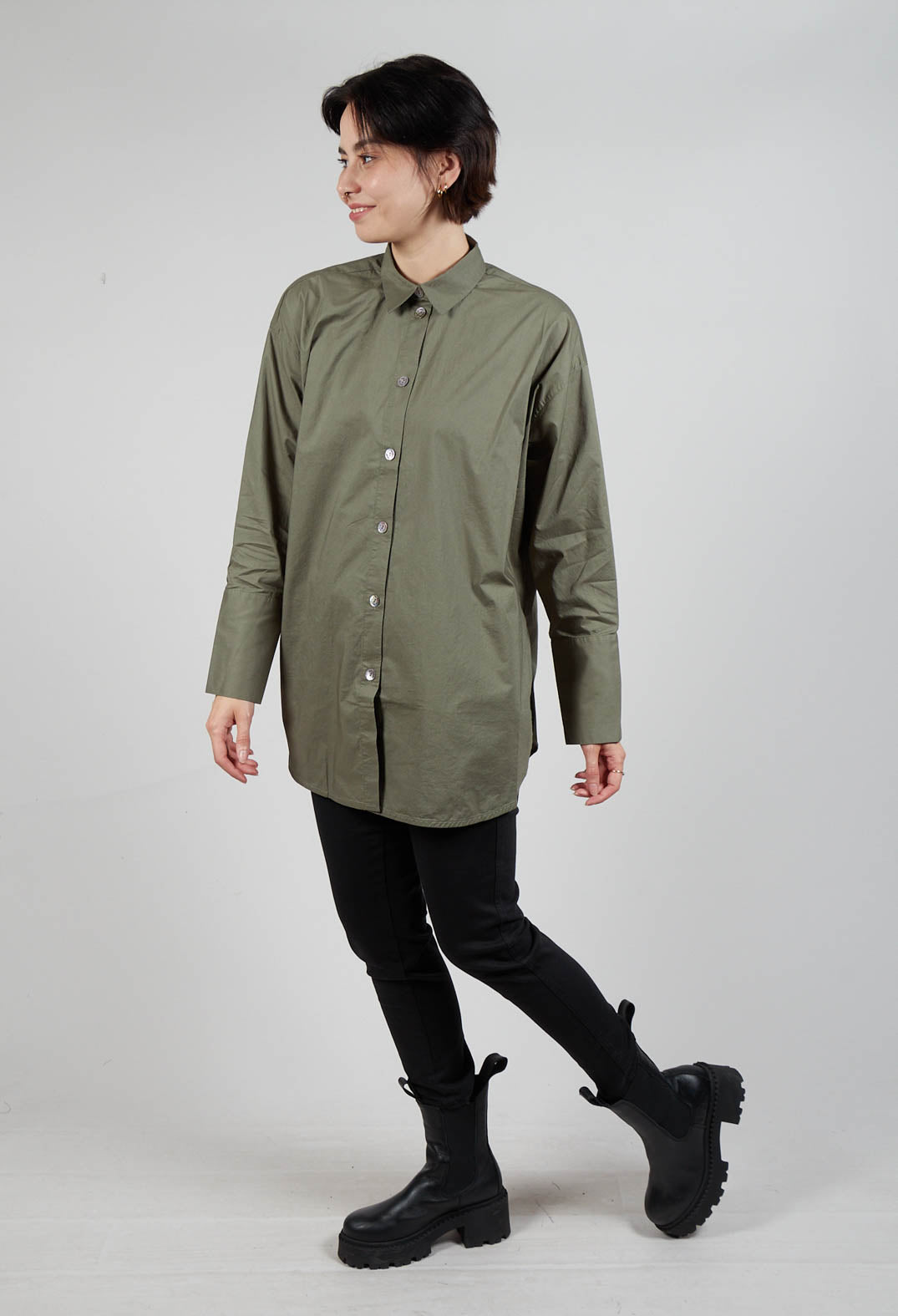 Relaxed Fit shirt in Khaki