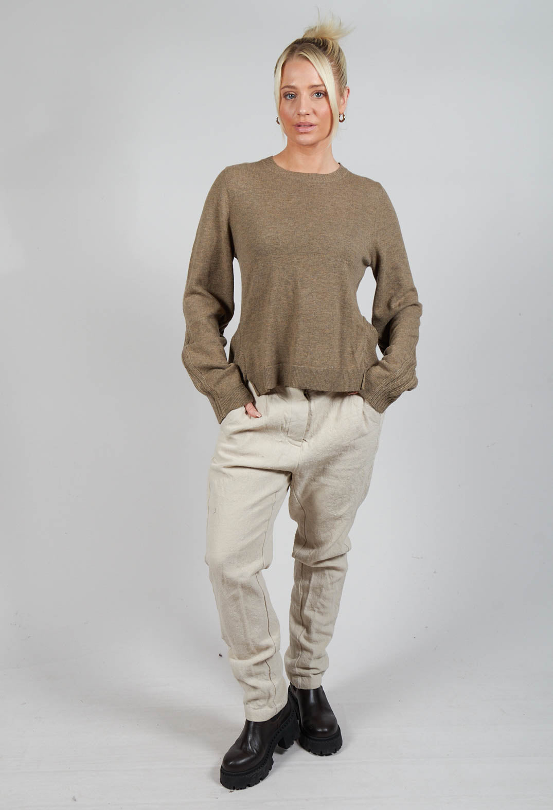 Ribbed Sleeve Jumper in Camel Mel