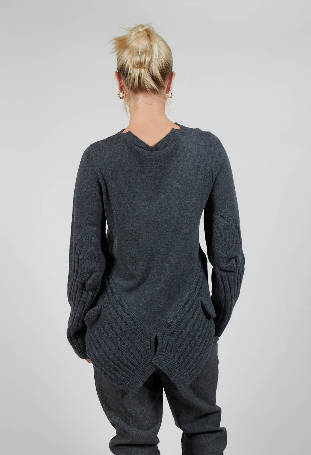 Ribbed Sleeve Jumper in Slate Mel