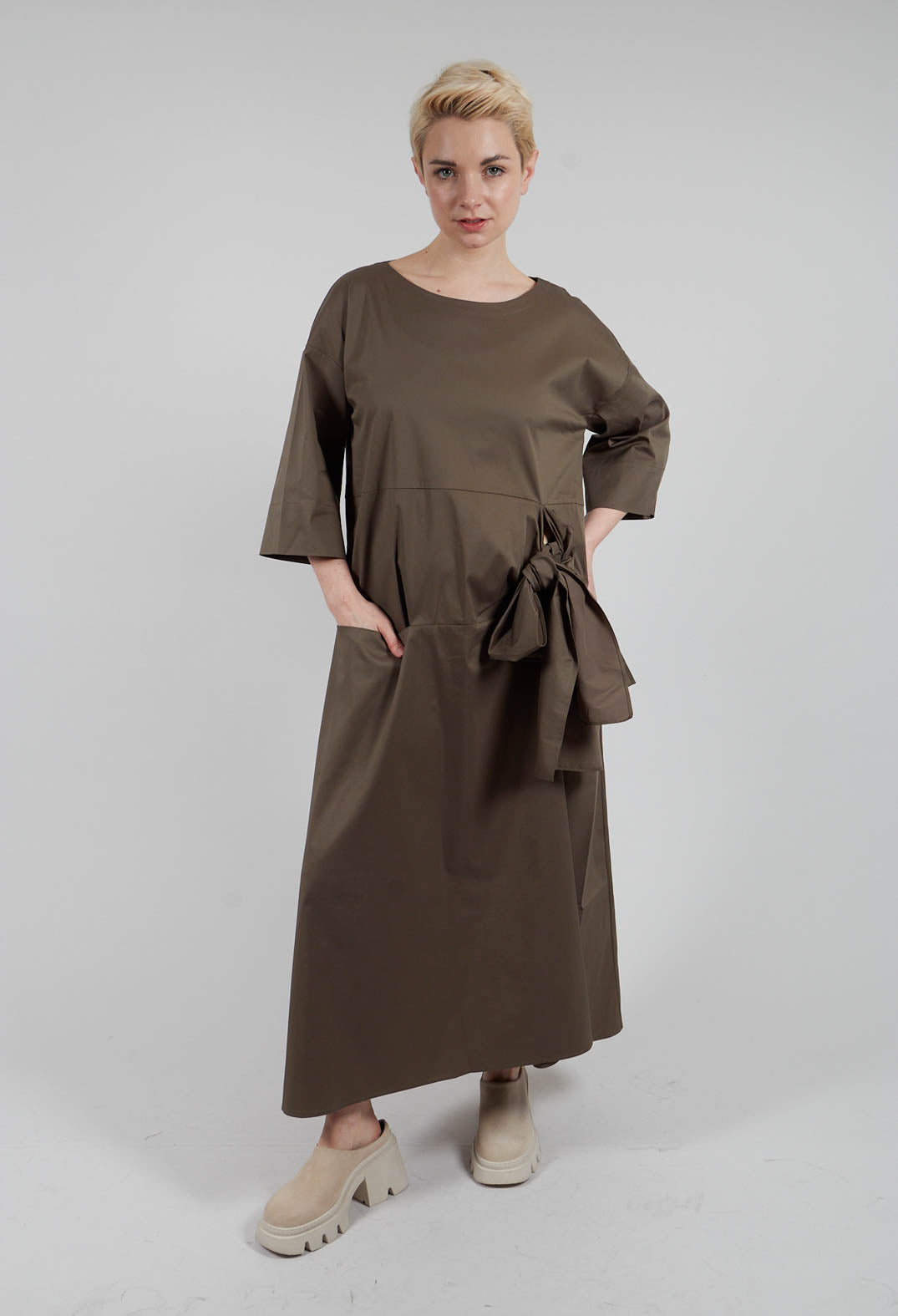 Round Neck Long Dress in Dark Khaki