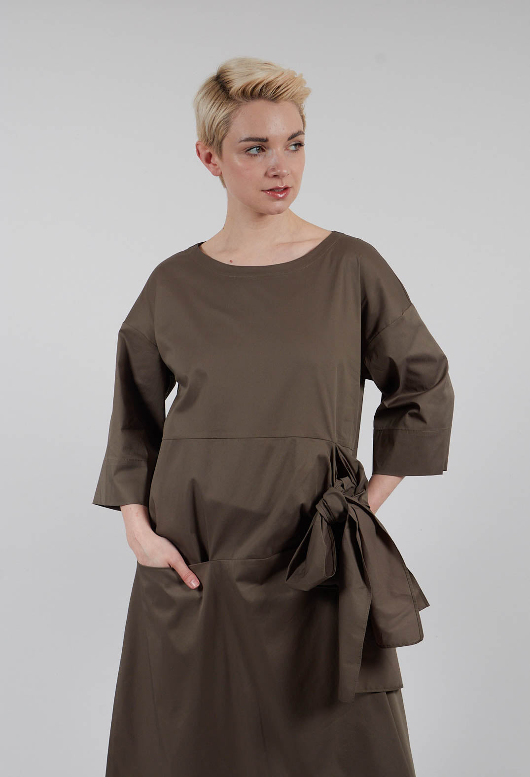 Round Neck Long Dress in Dark Khaki