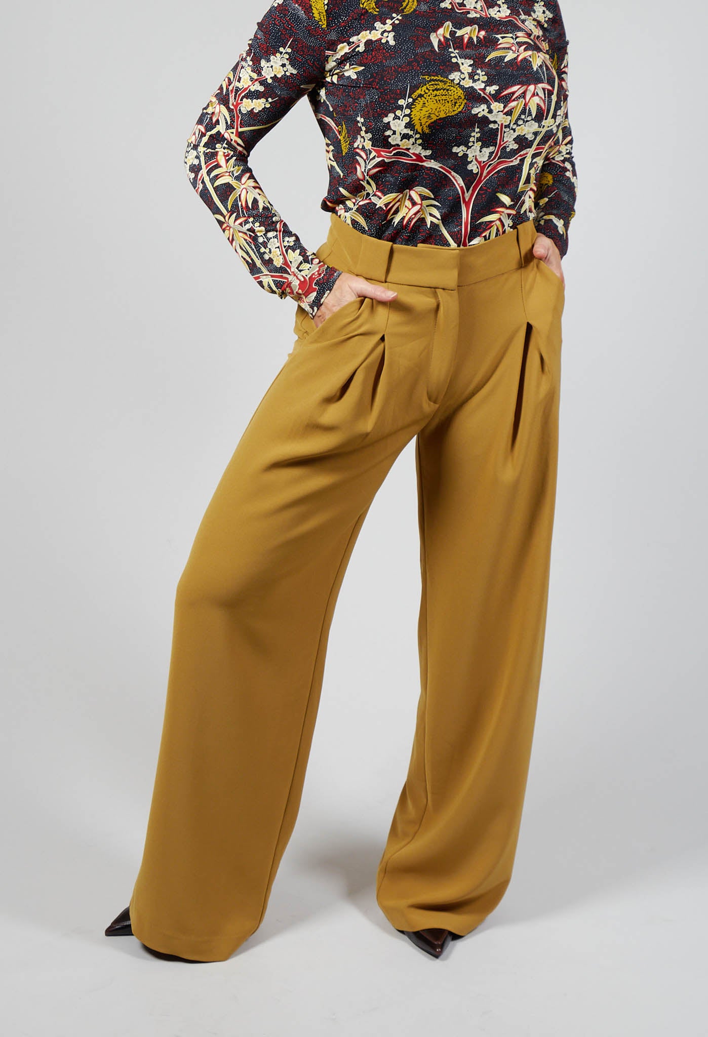 Ochre wide outlet leg trousers