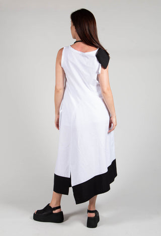 ELAN1 Dress in White with Black