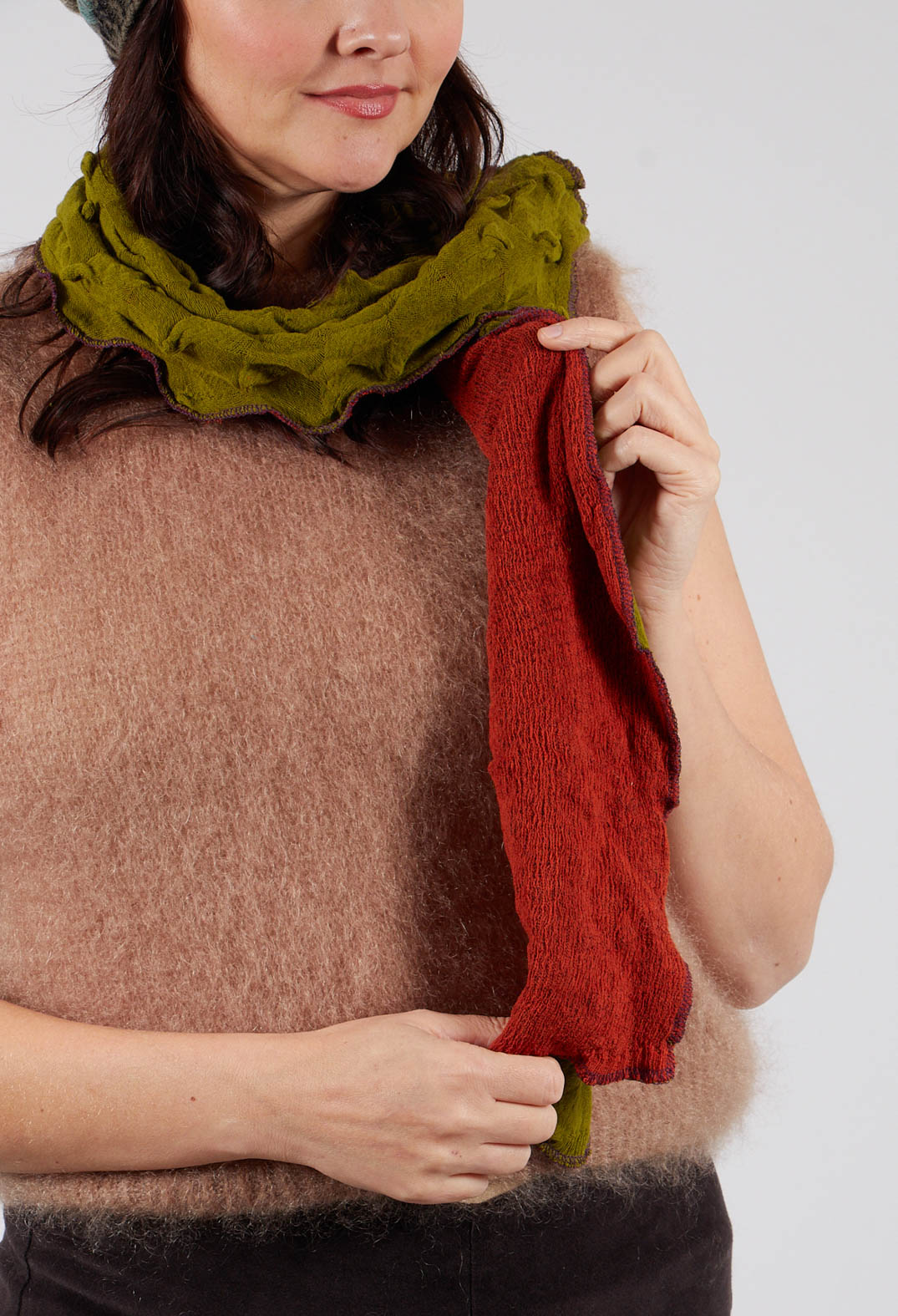 Sea Wool Scarf in Rust Olive