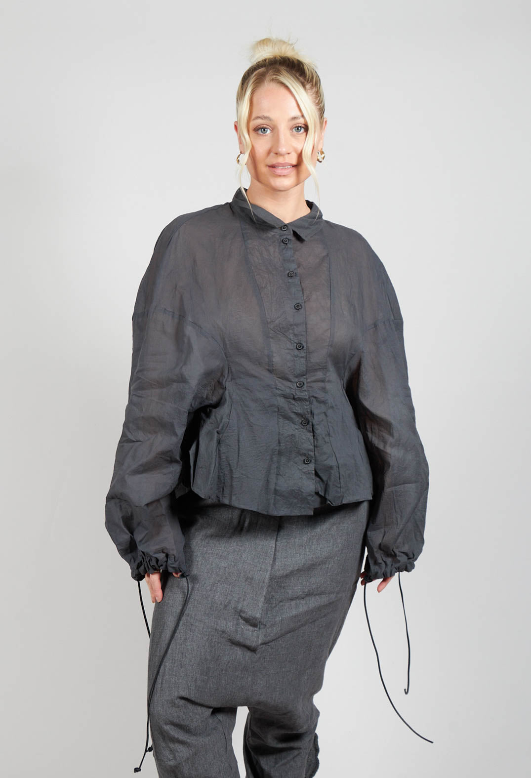 Shirt with Cuff Pull Toggles in Coal Cloud Stiff