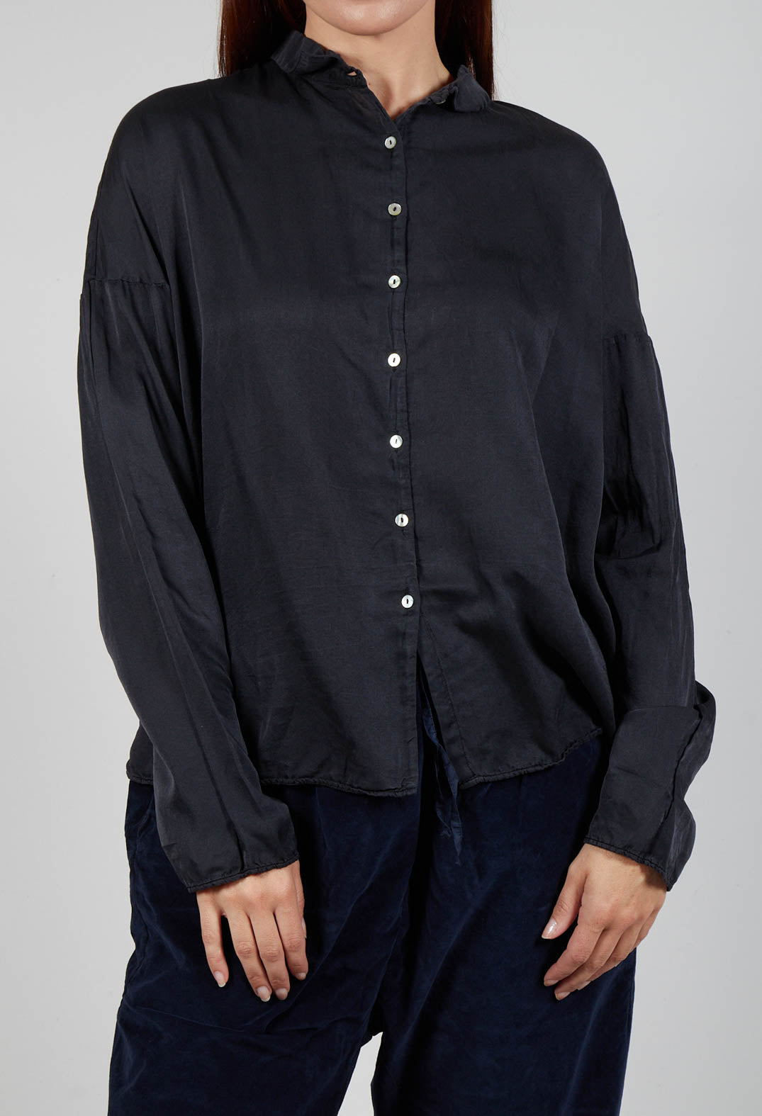 Silk Short Collar Shirt in Slate