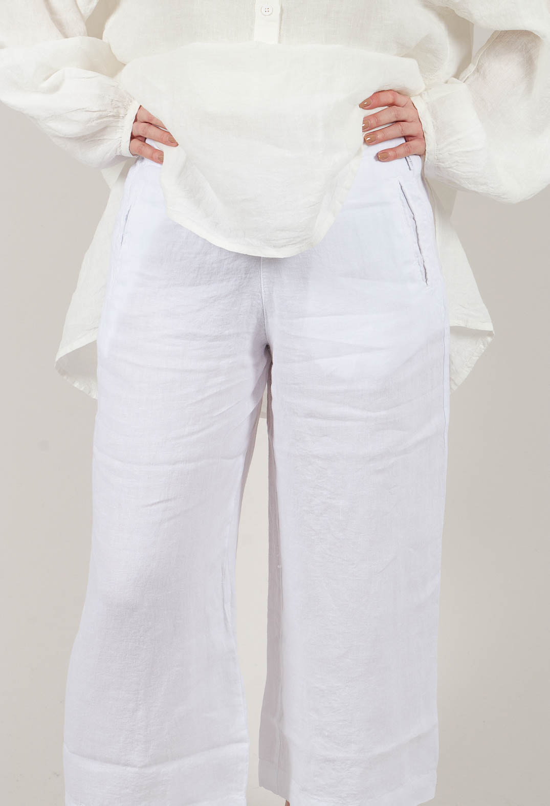 Skara Pants in White