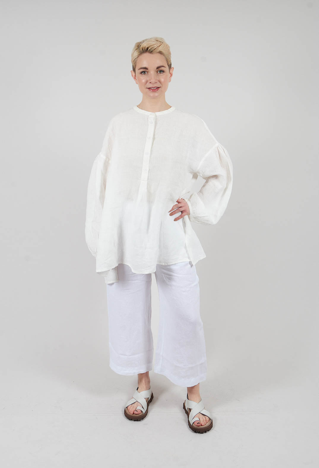 Skara Pants in White