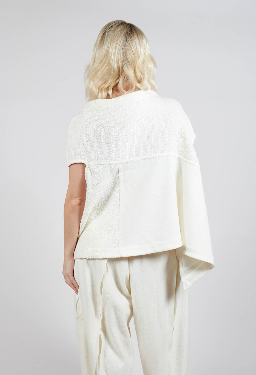 Sleeveless Jumper in Cream