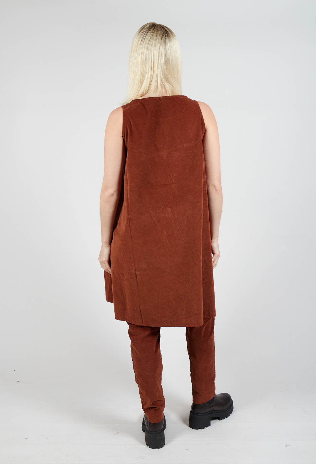 Sleeveless Tunic V in Rust