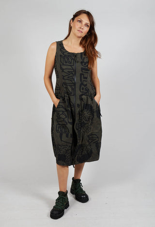 Sleeveless Zip Through Dress in Jungle Big Print