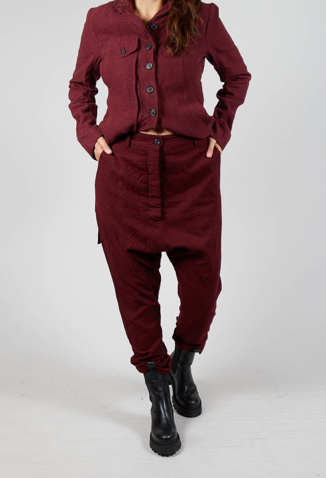 Slim Drop Crotch Trousers in Merlot