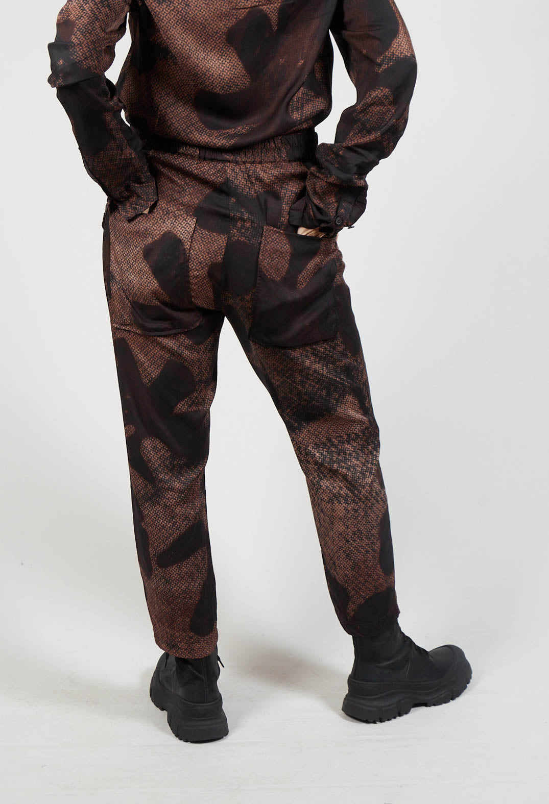 Slim Fit Pull on Trousers in Cappuccino Flower