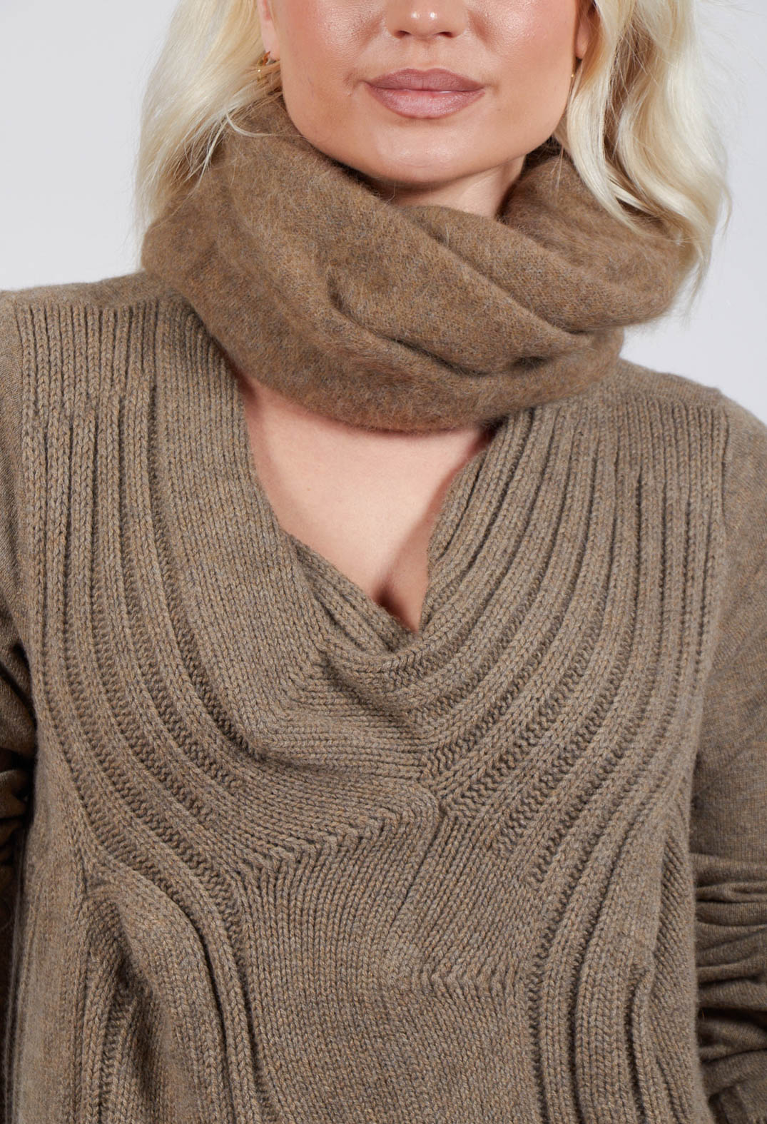 Slouchy Snood in Camel Mel