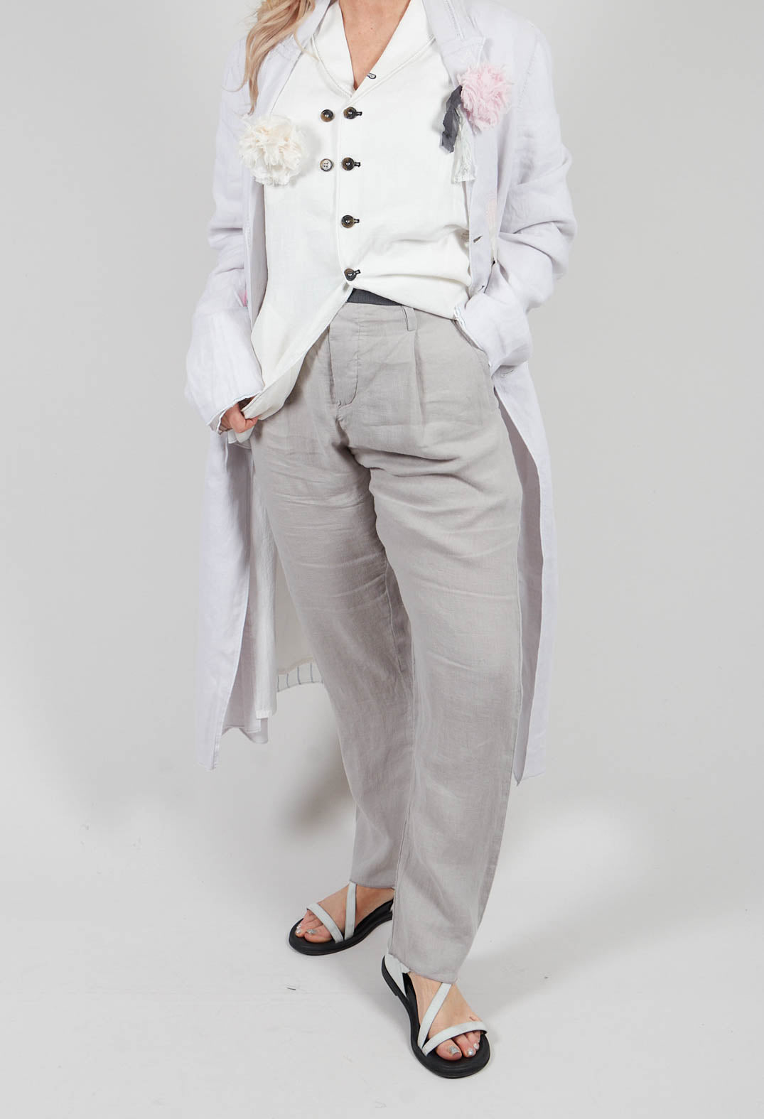 Straight Leg Pants in Original Grey