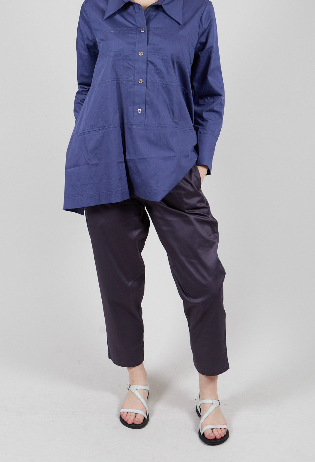 Straight Leg Trouser in Navy