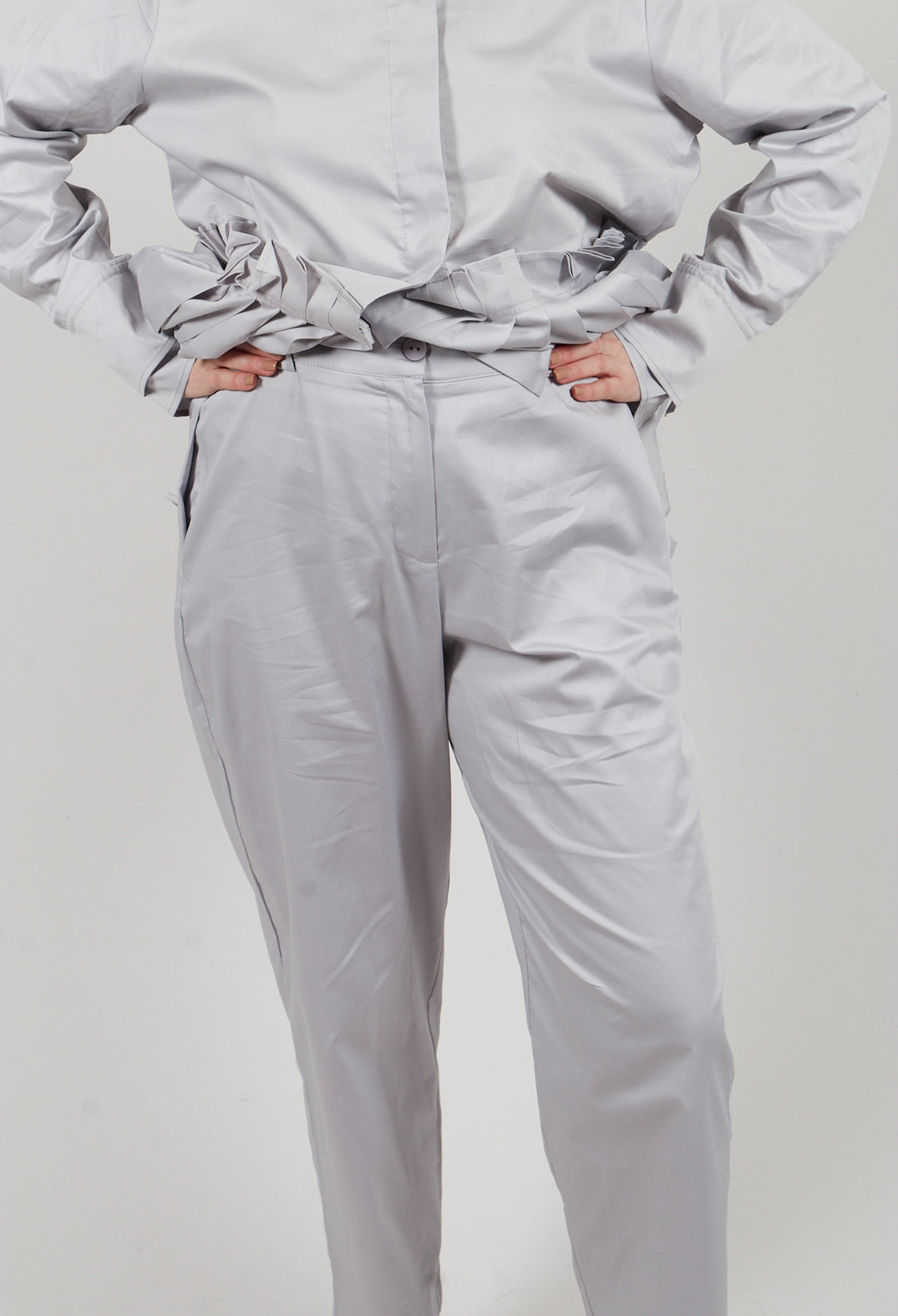 Straight Leg Trouser in Silver