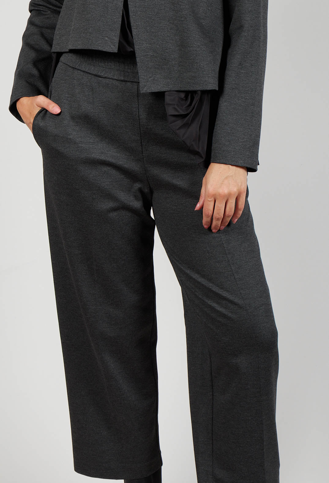 Straight Leg Trousers in Antracite Melange