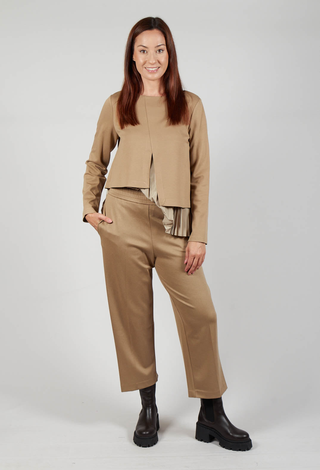 Straight Leg Trousers in Camel