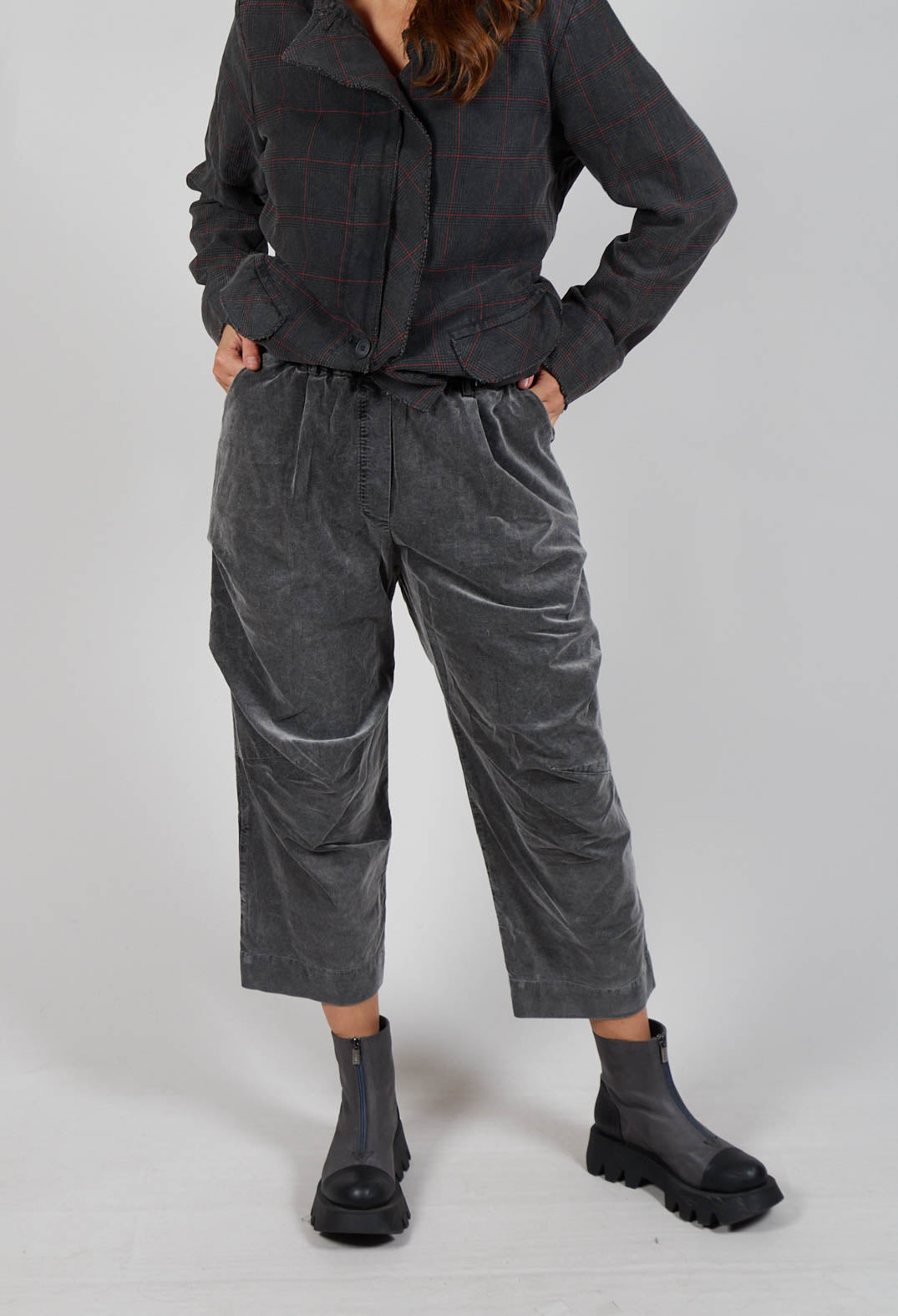 Straight Leg Trousers in Pewter