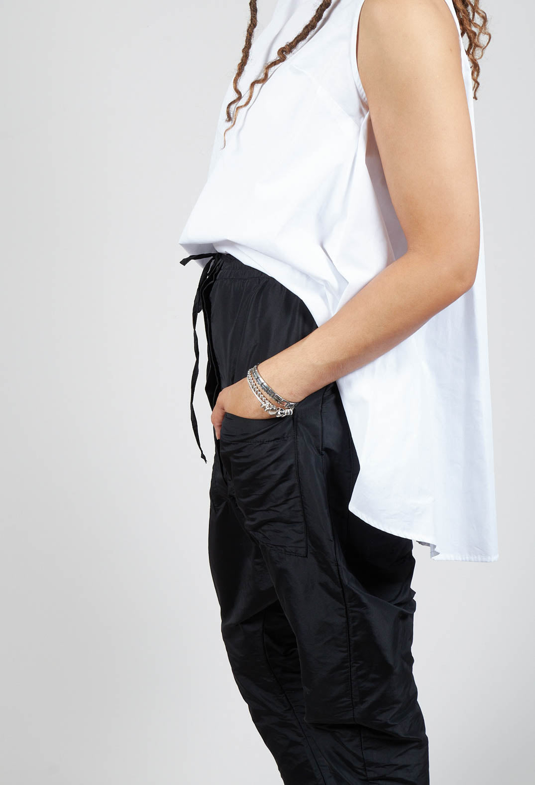 T Pant Drop Crotch Trousers in Black