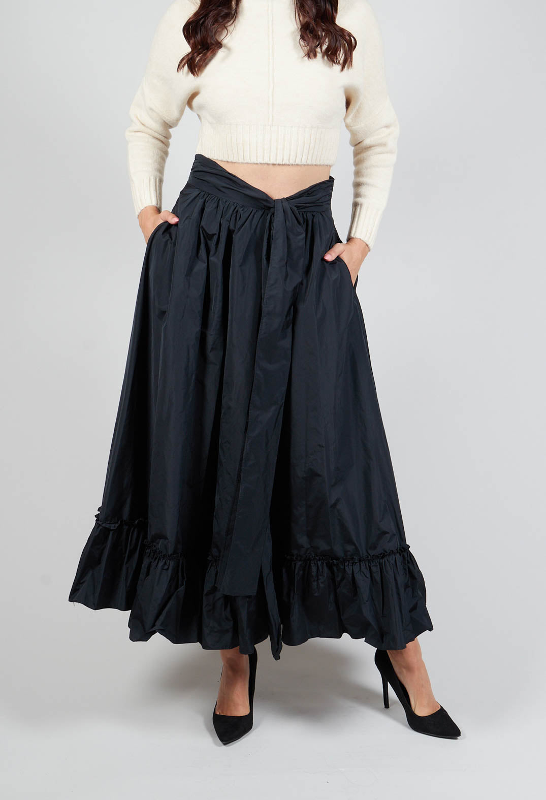 Taffeta Frill Hem Skirt in Black