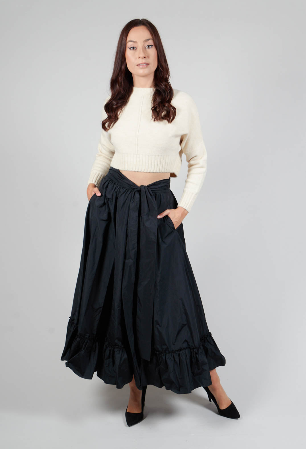 Black frill hem clearance skirt