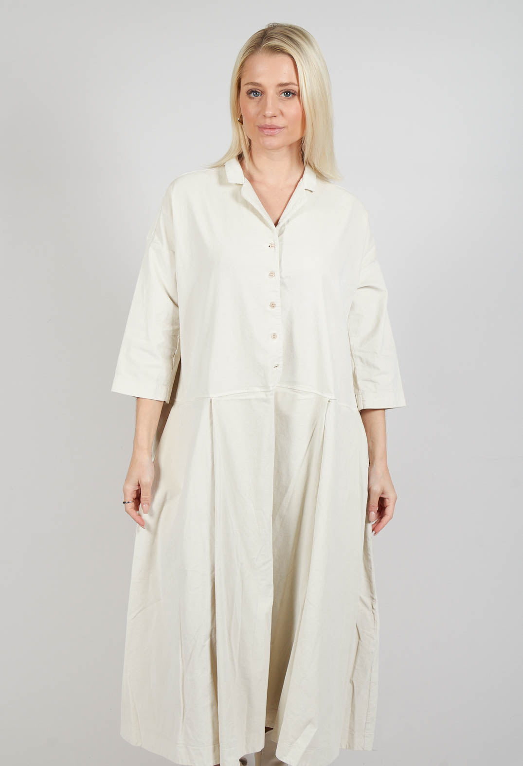 Tailored Collar Dress V in Off White