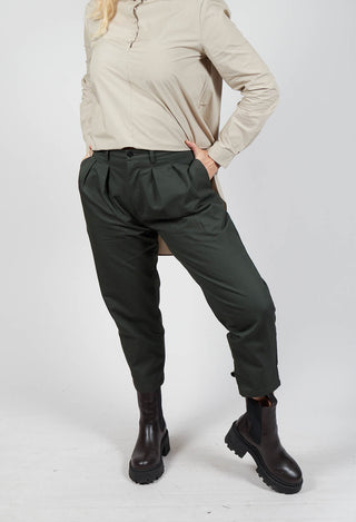 Tailored Cropped Trousers in Forest