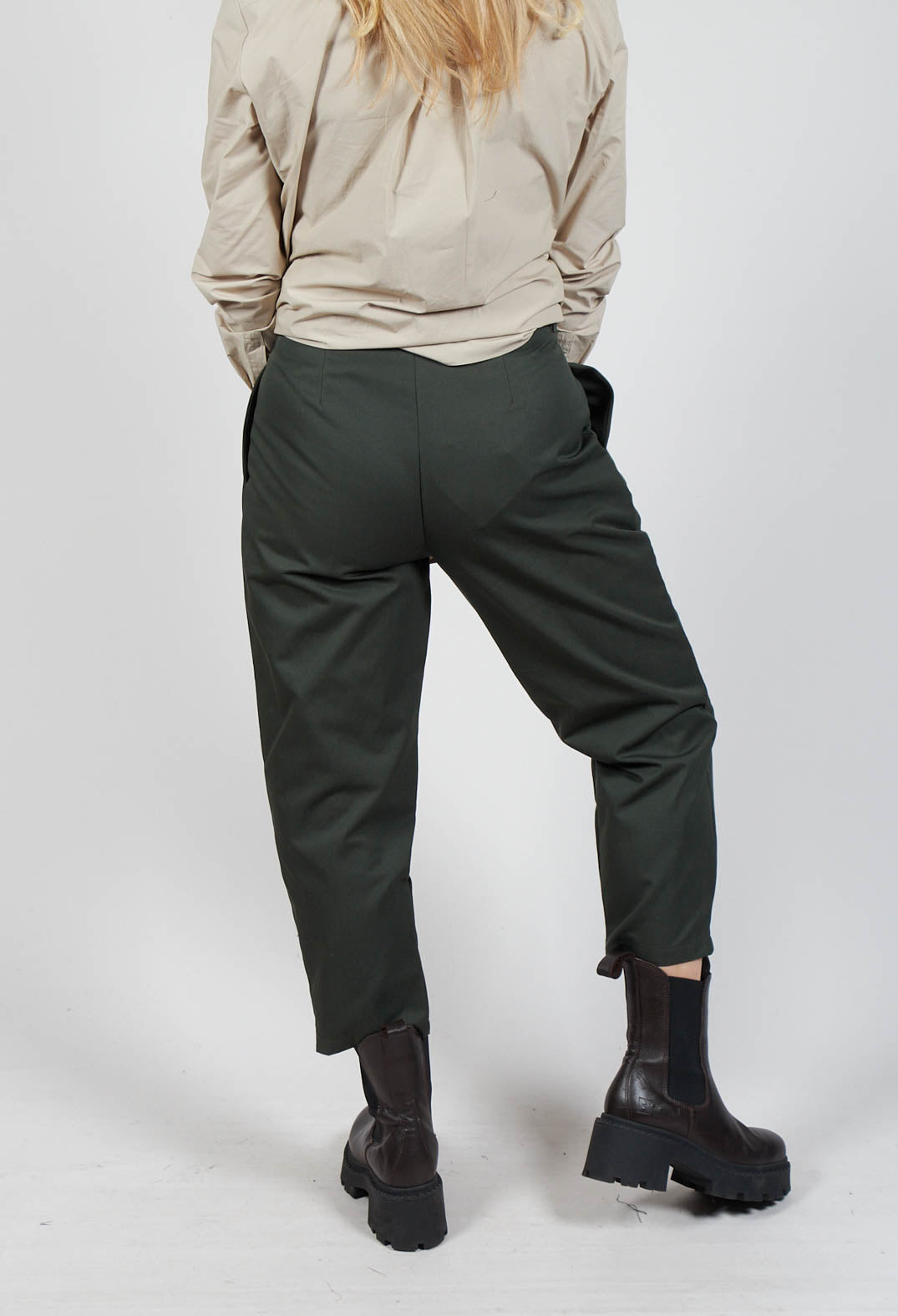 Tailored Cropped Trousers in Forest