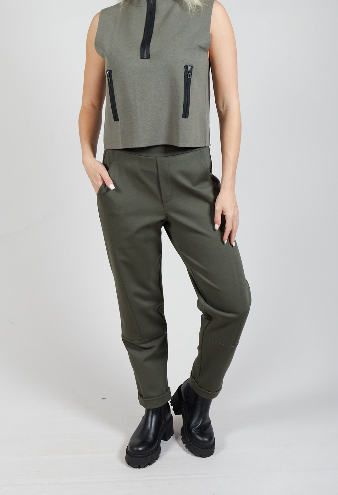 Tailored Trousers in Kaki