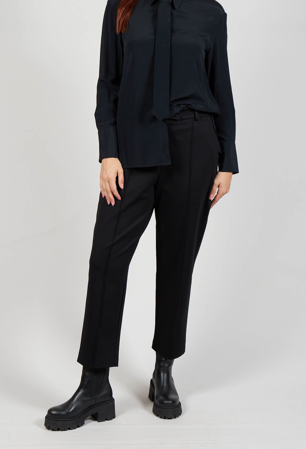 Tapered Jersey Trousers in Nero