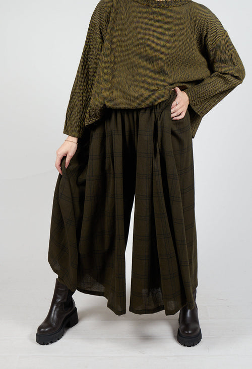 Tartan Trousers in Military Green