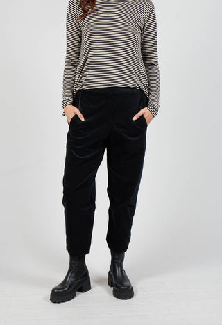 Terra L Trousers in Nero