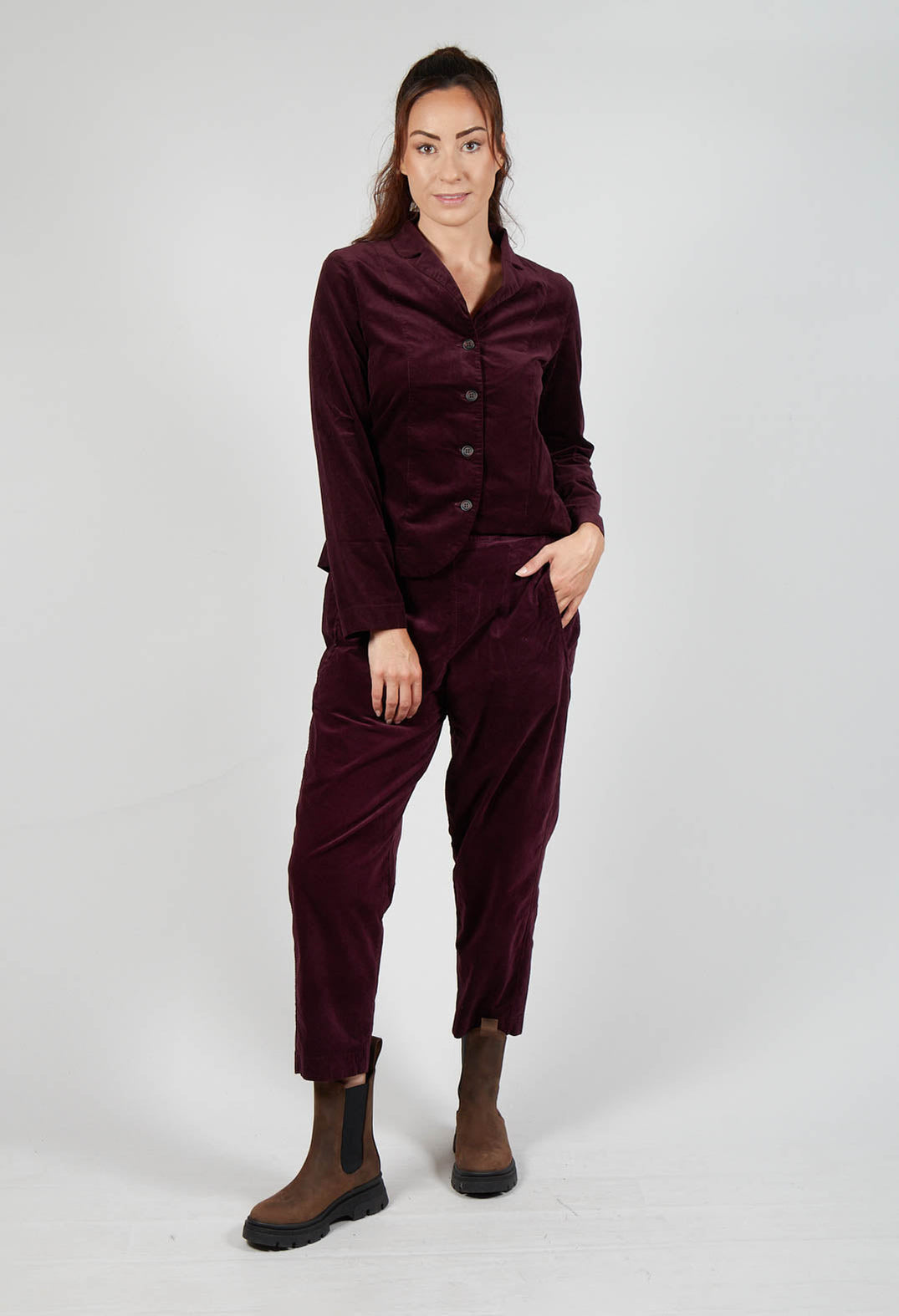 Terra L Trousers in Uva