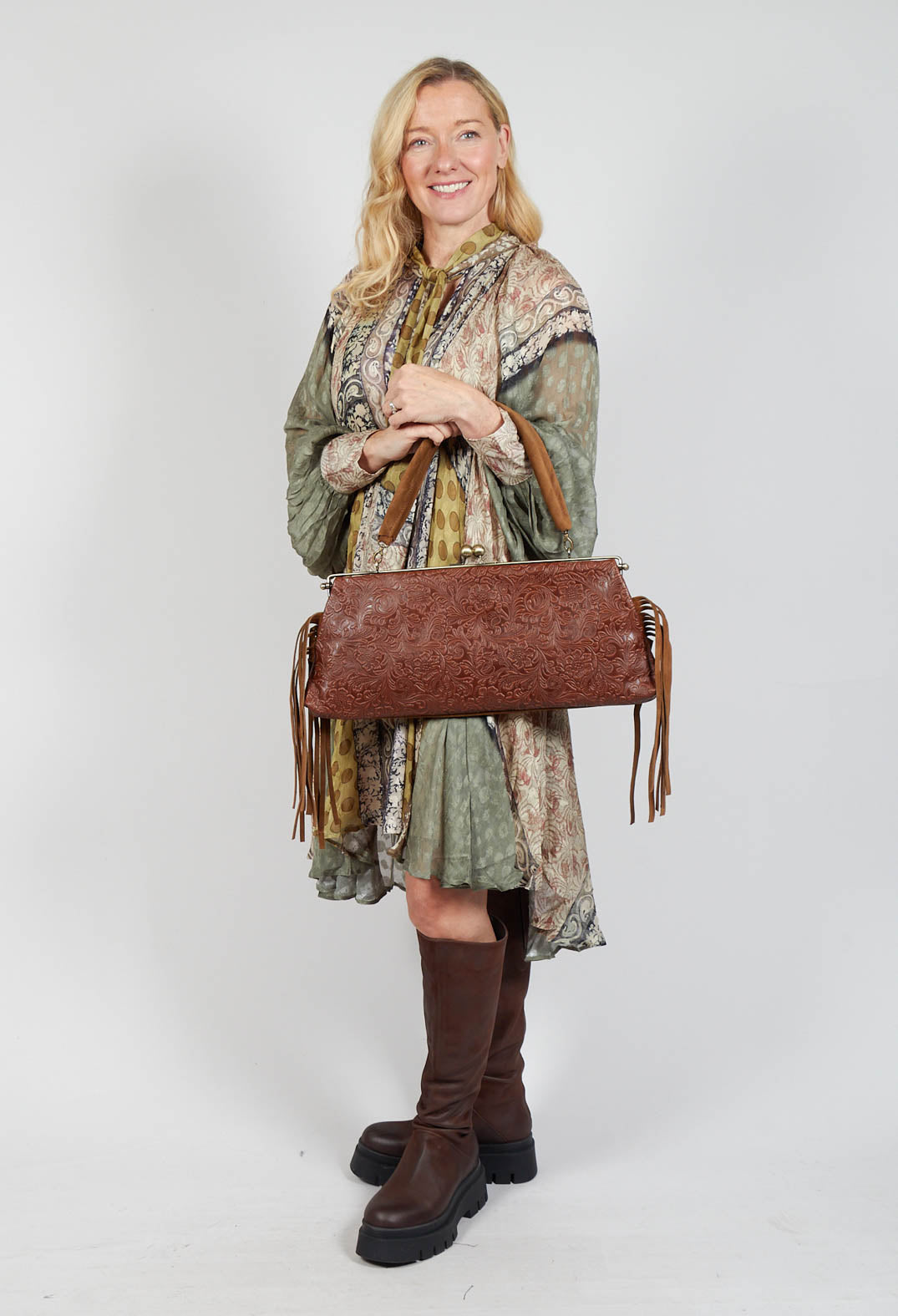 Texas Fringe Bag in Brown