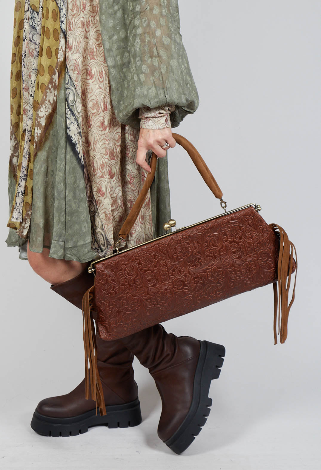 Texas Fringe Bag in Brown