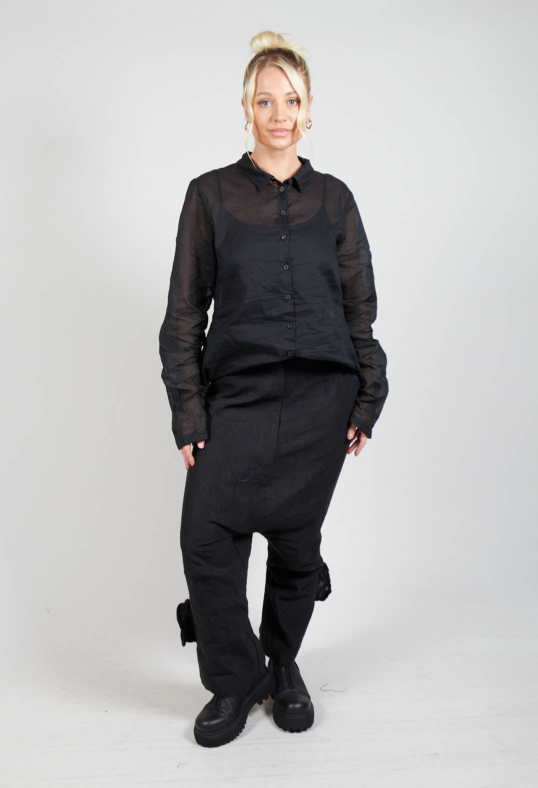 Textured Baggy Trousers in Black Mel