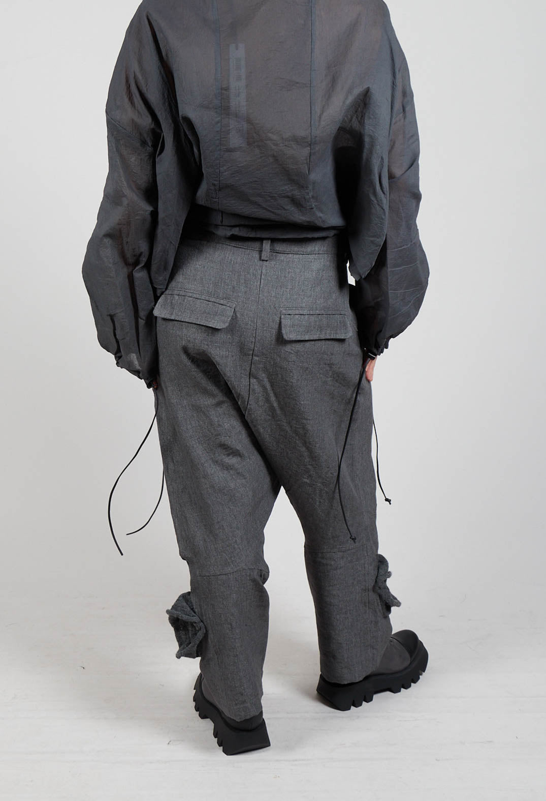 Textured Baggy Trousers in Coal Mel