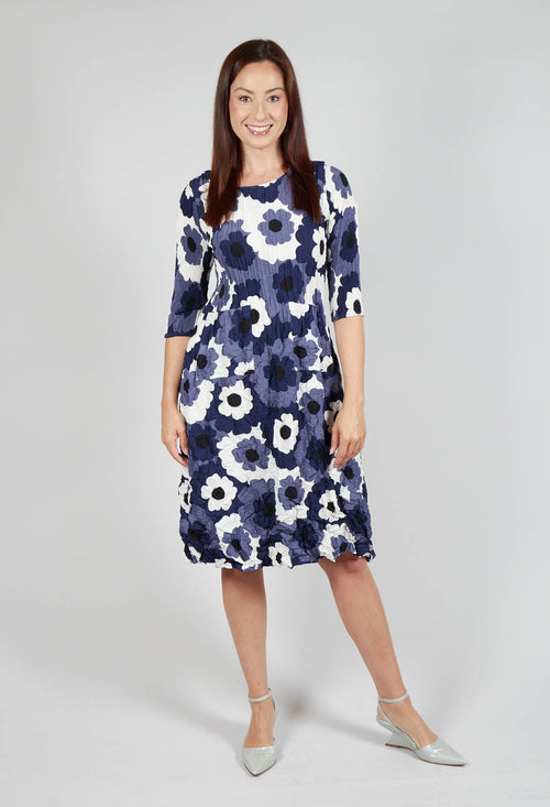 Three Quarter Sleeve Smash Dress in Indigo Flower Spot