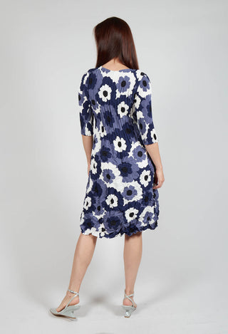 Three Quarter Sleeve Smash Dress in Indigo Flower Spot