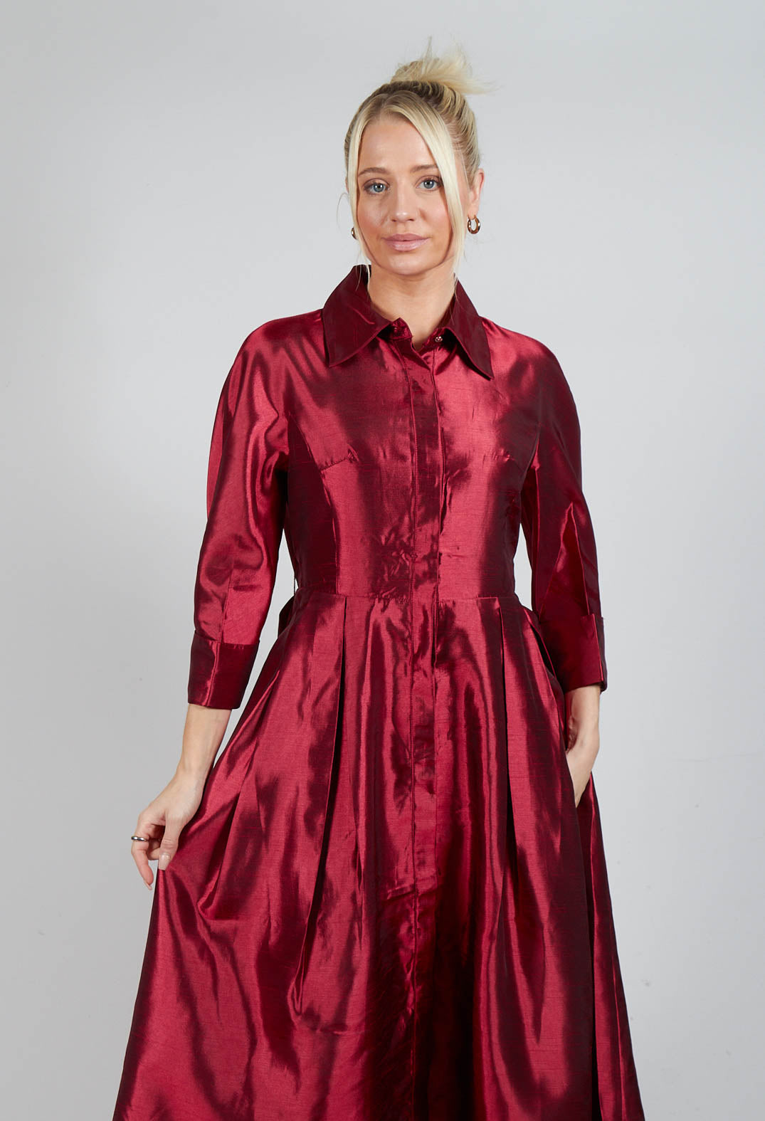 Valina Dress in Rouge