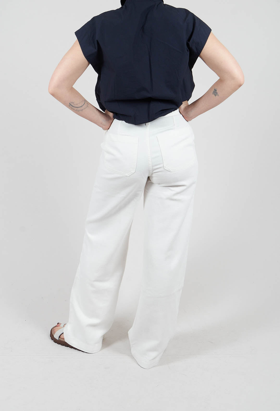 Vallsaff Trousers in White