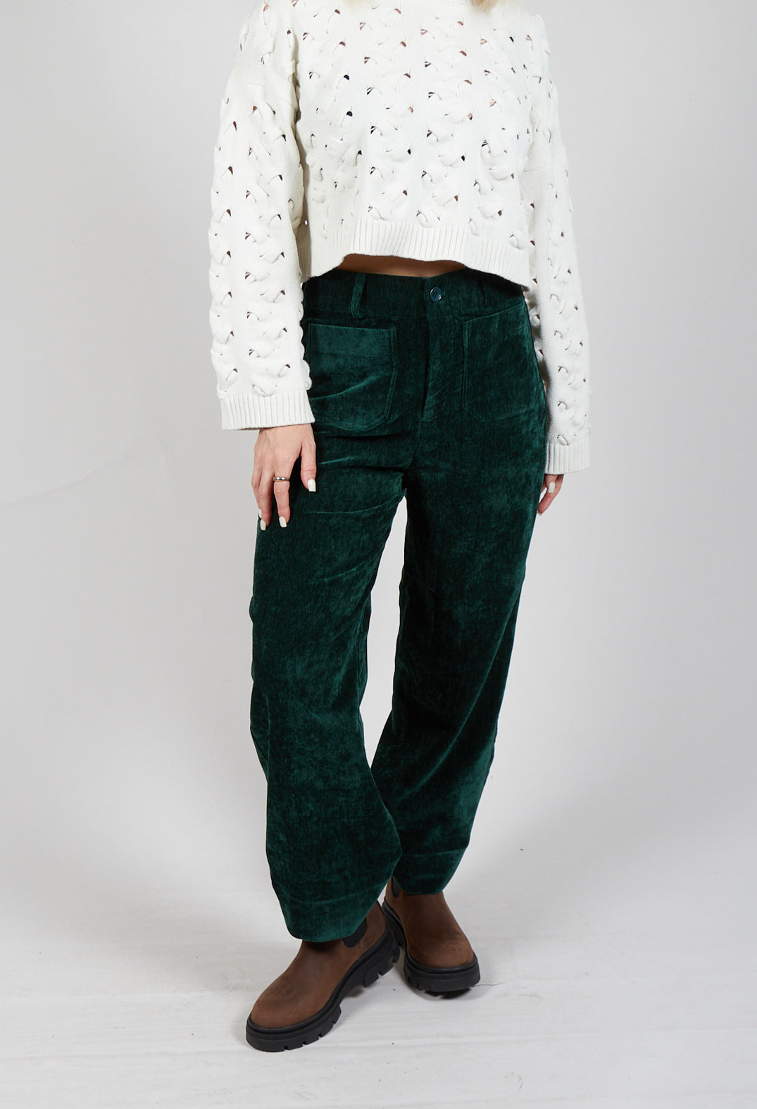 Velvet Pocket Detail Trousers in Vert