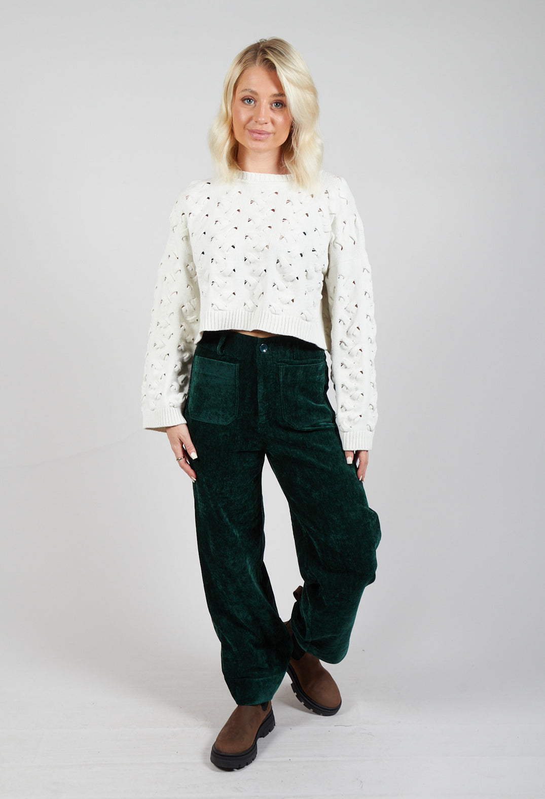 Velvet Pocket Detail Trousers in Vert