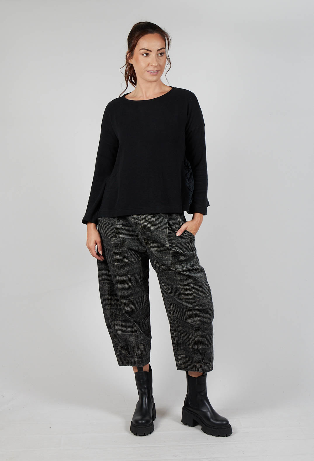 Verza Jumpers in Nero