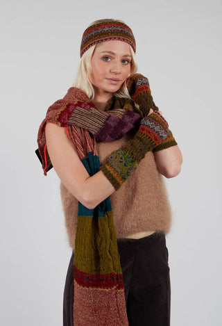 Vibrant Wool Armwarmers in Olive